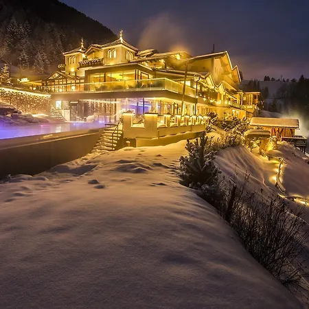 Albion Mountain Dolomites 4* Ortisei