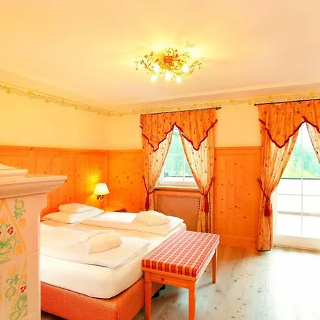 Hotel Albion Mountain Dolomites 4*